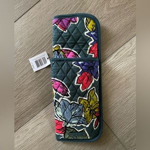 New Vera Bradley Curling & Flat Iron Cover🌺